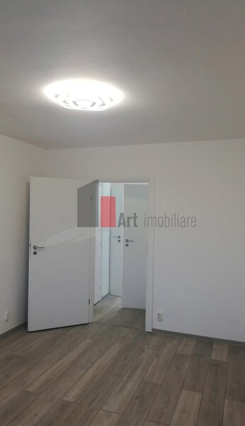 Cantemir, Marasesti vanzare apartament 3 camere